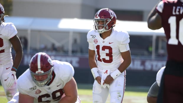 Tua Tagovailoa plays in his final game at Mississippi State